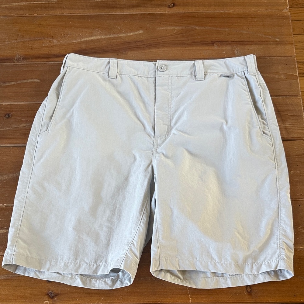 Simms Performance Fishing Shorts Size 36